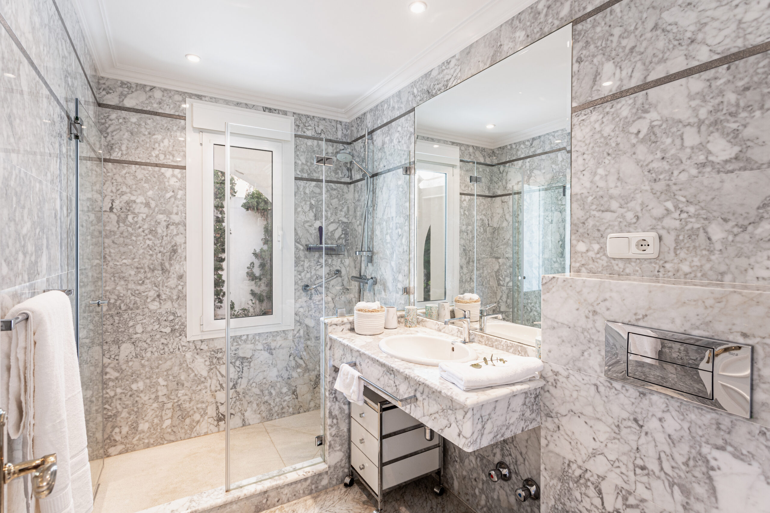 Villa Los Monteros 15