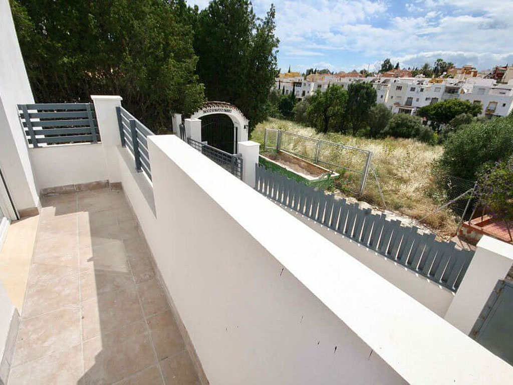 New Build Town Houses &amp; Semi Detached Houses near Marbella