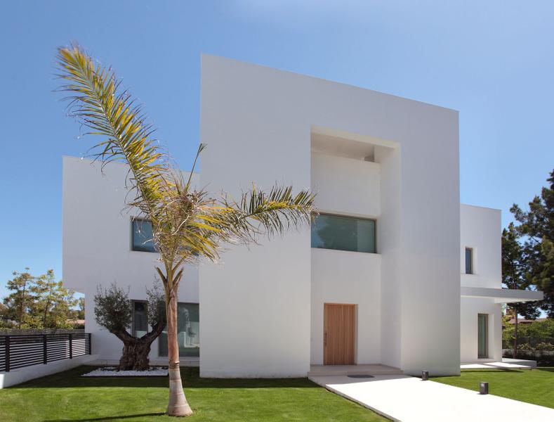 New Luxury Villas in Guadalmina Baja