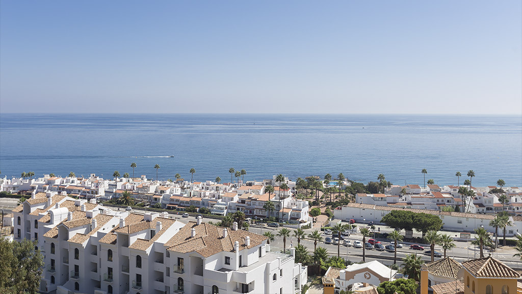 Spacious apartments with panoramic views of the Mediterranean Sea