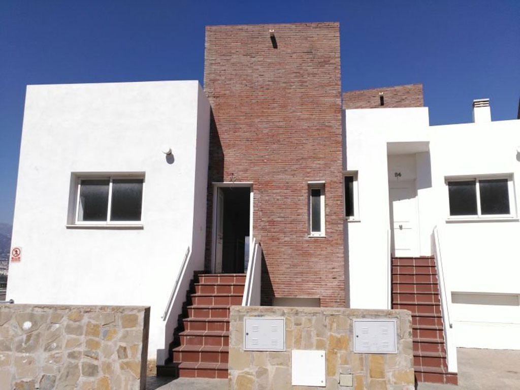 Casas adosadas contemporáneas en Torre del Mar
