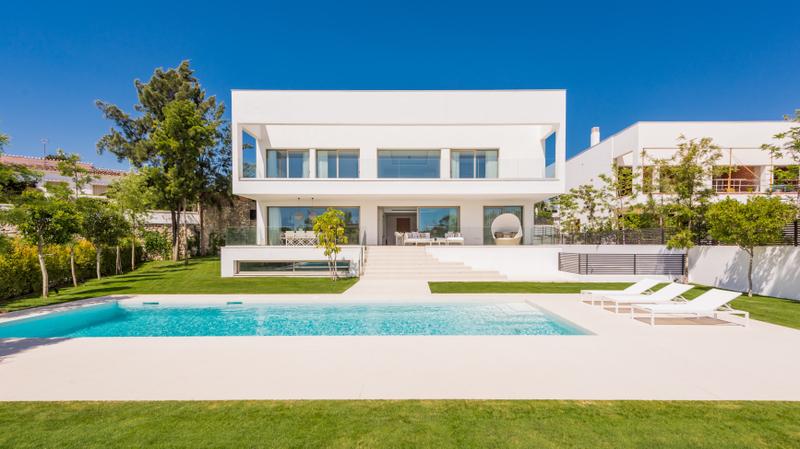 New Luxury Villas in Guadalmina Baja